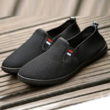 Man casual breathable fashion shoes